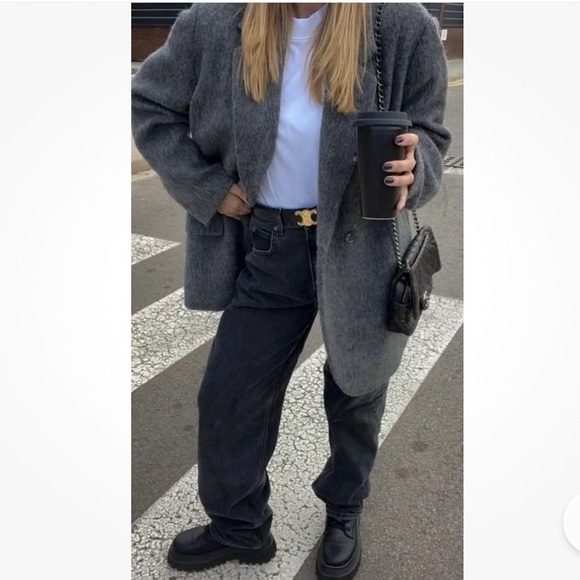 🦋 Bloggers Favorite 🦋 NWT Zara Faux Fur Soft Oversized Straight Cut Blazer M - Picture 5 of 16